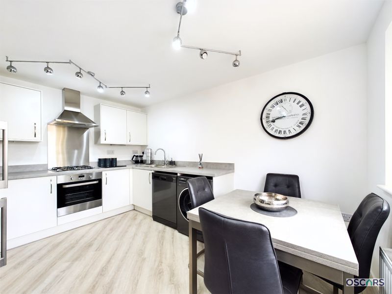 17 Ketil Place Anlaby Hull HU10 7 GD Karbon Homes