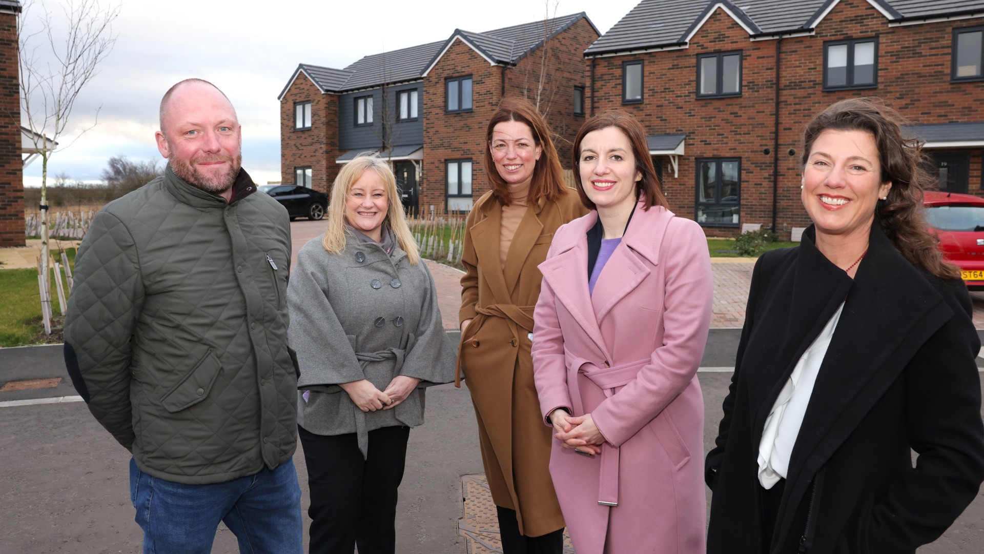 Redburn View MP visits new, energy efficient homes near Houghton-le-Spring | Karbon ...